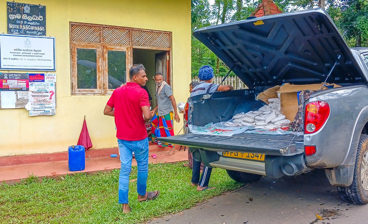 AnupaPasqual's tweet photo. Additionally, I offer my heartfelt thanks to all my staff members for their significant contributions to the success of this initiative, as well as to everyone who supported and assisted us in any capacity.
#Food #CommunitySupport #HumanitarianAid
 #EmergencyAssistance https://t.co/XAtWYMzCh7
