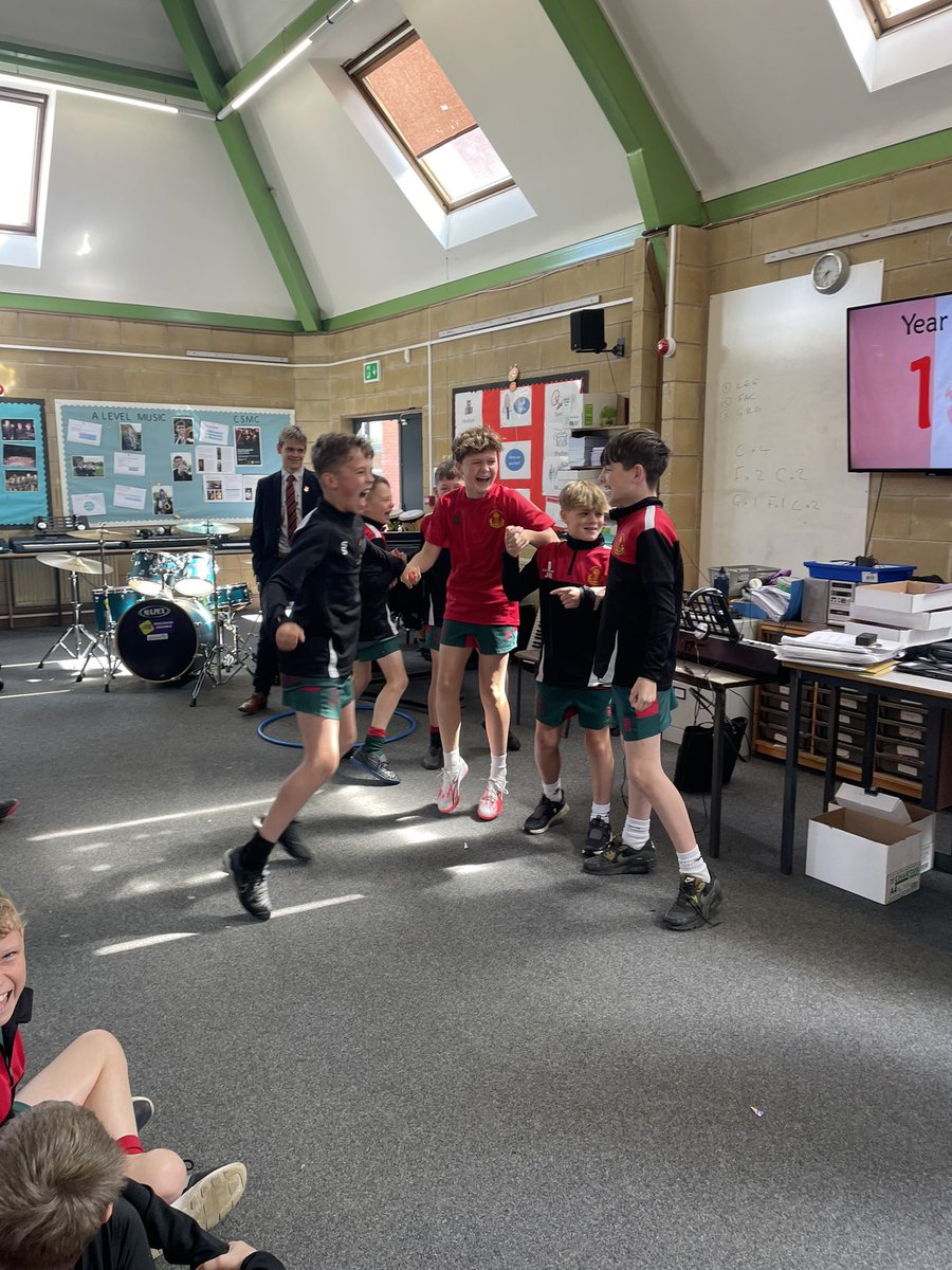 Lea House (@house_lea) on Twitter photo A fab House Assembly for Year 7 & 8 Lea!
Great to welcome our Senior Captains to the team and an excellent victory for Year 7 in the hula hoop challenge!
Some great sportsmanship on show!
#LeaHouse #TeamWork <a href="/SandbachXtra/">Sandbach School Extra-Curricular and House System</a> A fab House Assembly for Year 7 & 8 Lea!
Great to welcome our Senior Captains to the team and an excellent victory for Year 7 in the hula hoop challenge!
Some great sportsmanship on show!
#LeaHouse #TeamWork <a href="/SandbachXtra/">Sandbach School Extra-Curricular and House System</a>