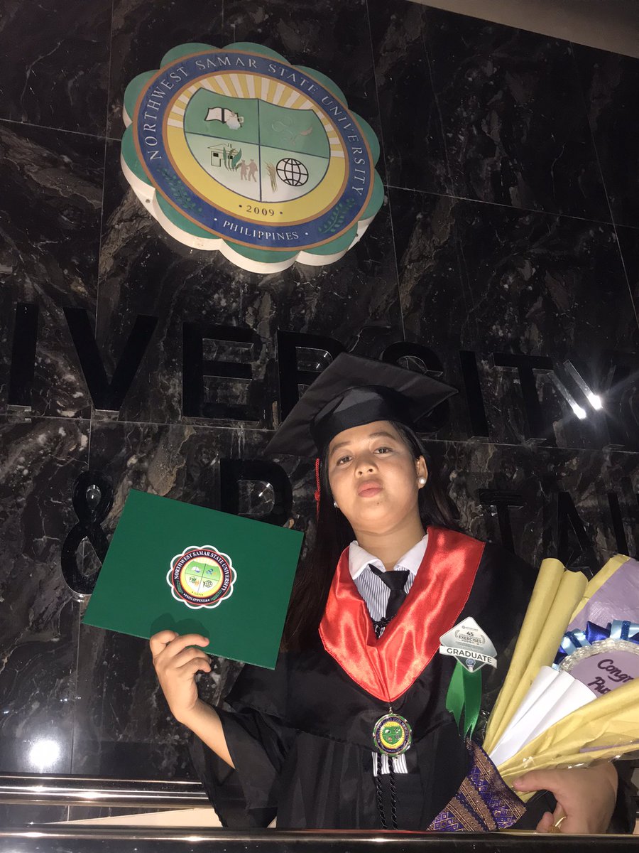TanRuhtra_'s tweet photo. Officially a diploma holder, degree of BSHM stands for Bachelor of Science in Hospitality Management 🧑‍🎓🗞️ https://t.co/f8NKVCiQcu