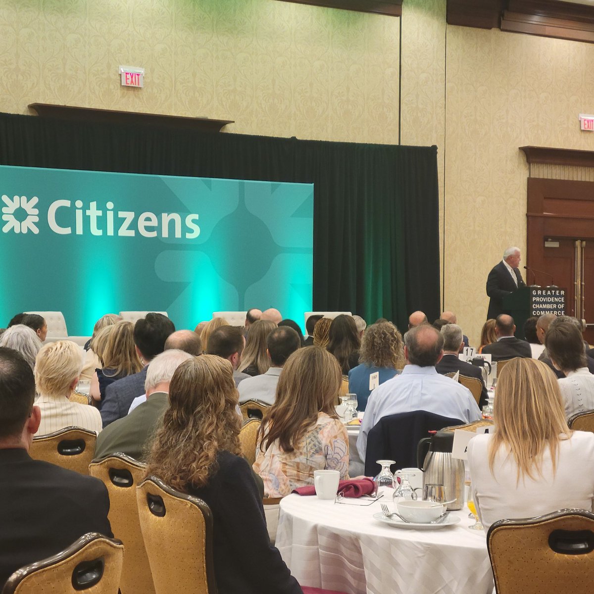 Provchamber's tweet photo. .@CitizensBank RI president Keith Kelly helping to welcome our guests and Congressional leaders to the breakfast. Thank you to Citizens for being our Presenting Sponsor. #GPCCEvents #RhodeIsland https://t.co/T00vOtLhIb