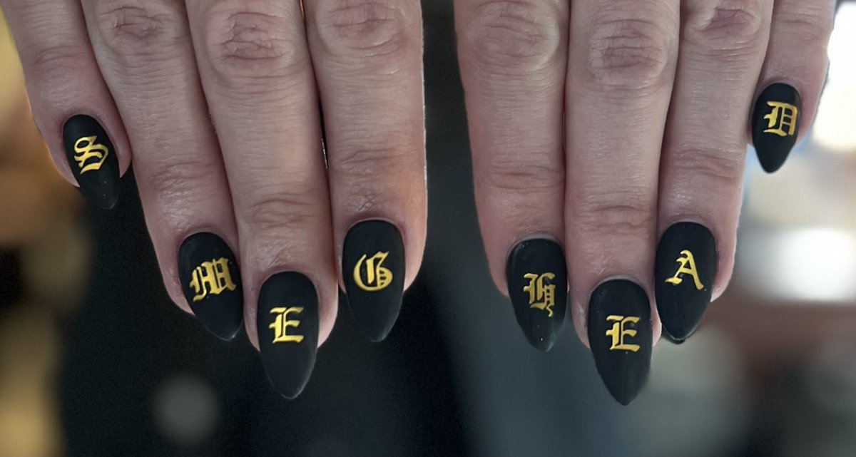 Went and got my nails done in prep for being best man at my buddy’s wedding. I was told some women apparently love this because of how those hands would look around their throat.

I mean… I get it.