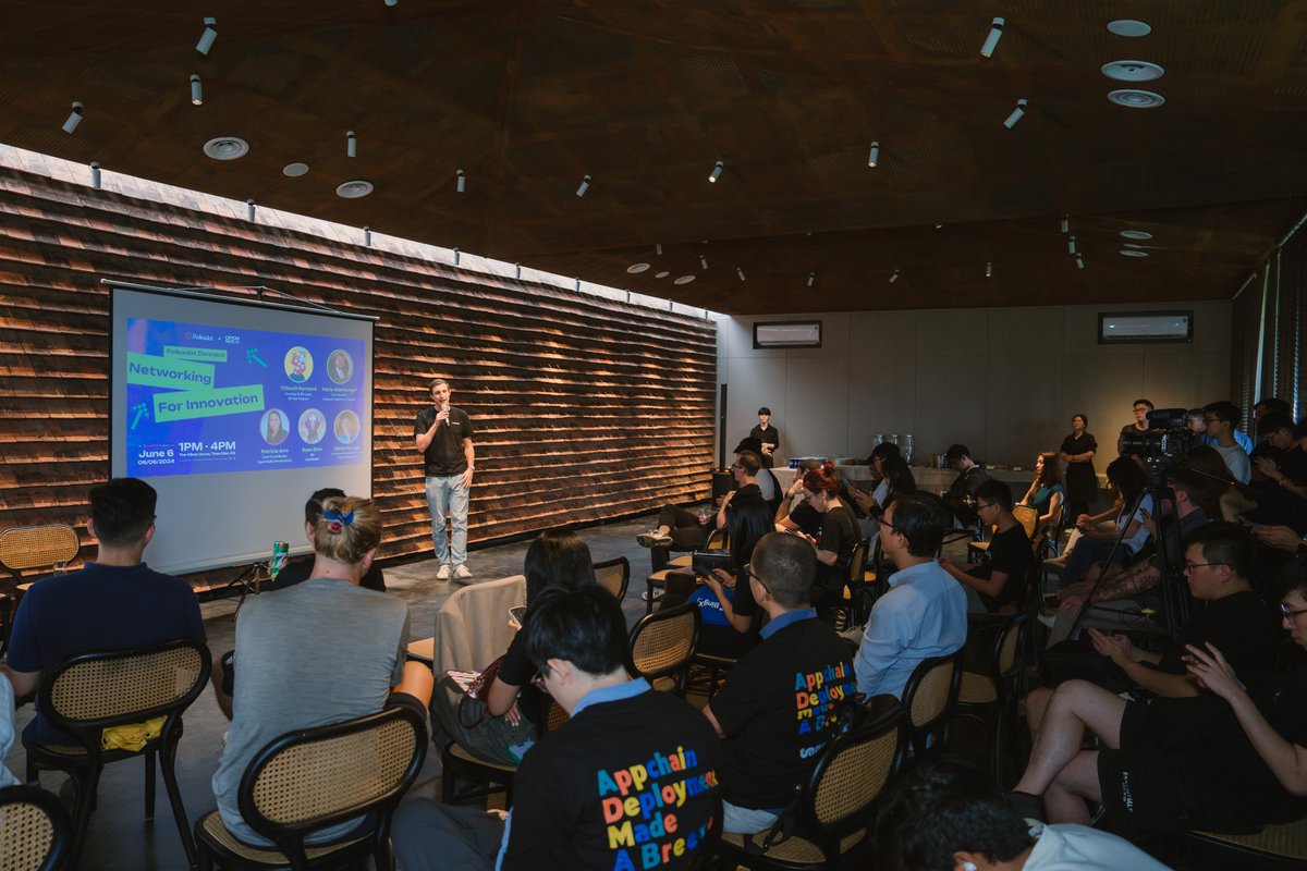 openguildwtf's tweet photo. 💡✨The opening session highlighted Max Rebol @harbour_ind_cap's insights on:
1️⃣The importance of establishing a new ecosystem fund.
2️⃣The specific projects targeted to be attracted to Polkadot through this fund.
3️⃣Why does Harbour Industrial Capital think projects should be built on Polkadot?