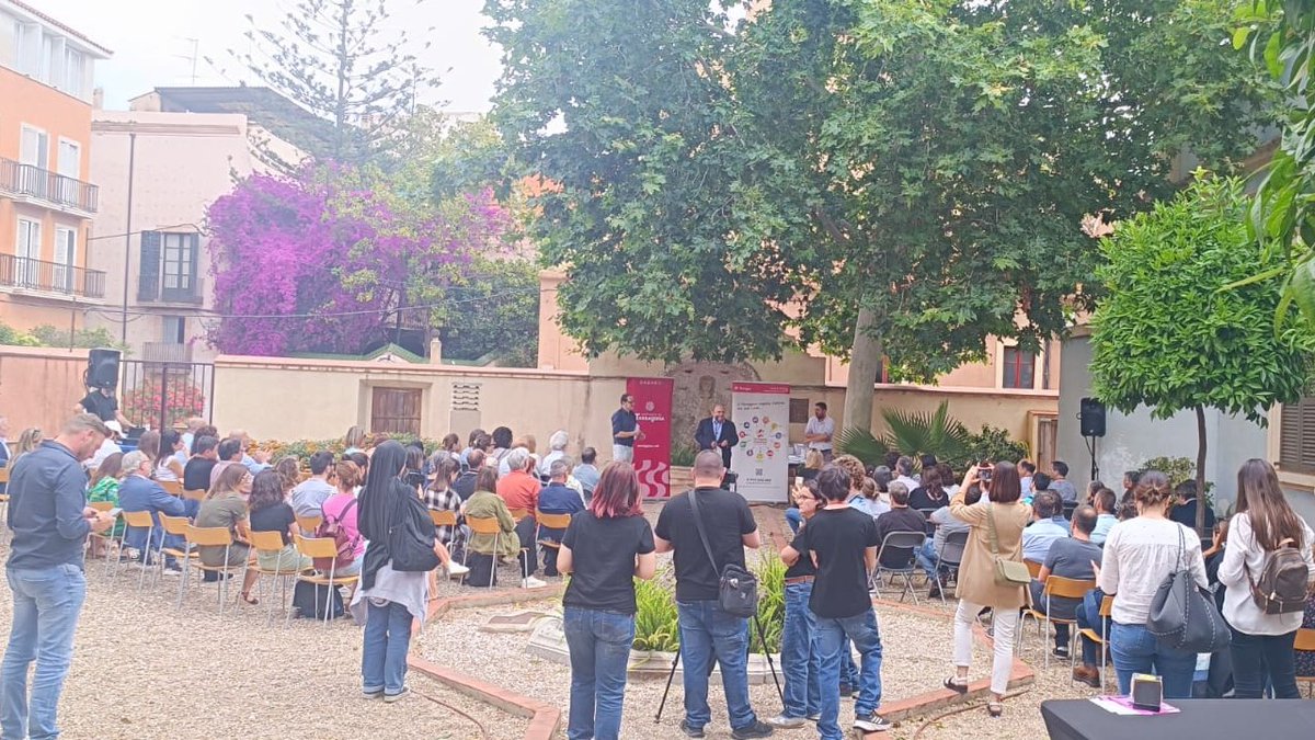 TGNImpulsa's tweet image. 😀 Gràcies per fer possible el programa #30plus! Volem expressar la nostra gratitud a empreses, usuaris i treballadors municipals, així com al #SOC @treballcat i @empleo_SEPE. Sense vosaltres, aquests anys no haurien sigut possibles
Continuem @TGNImpulsa 
tinyurl.com/3re9a9bt