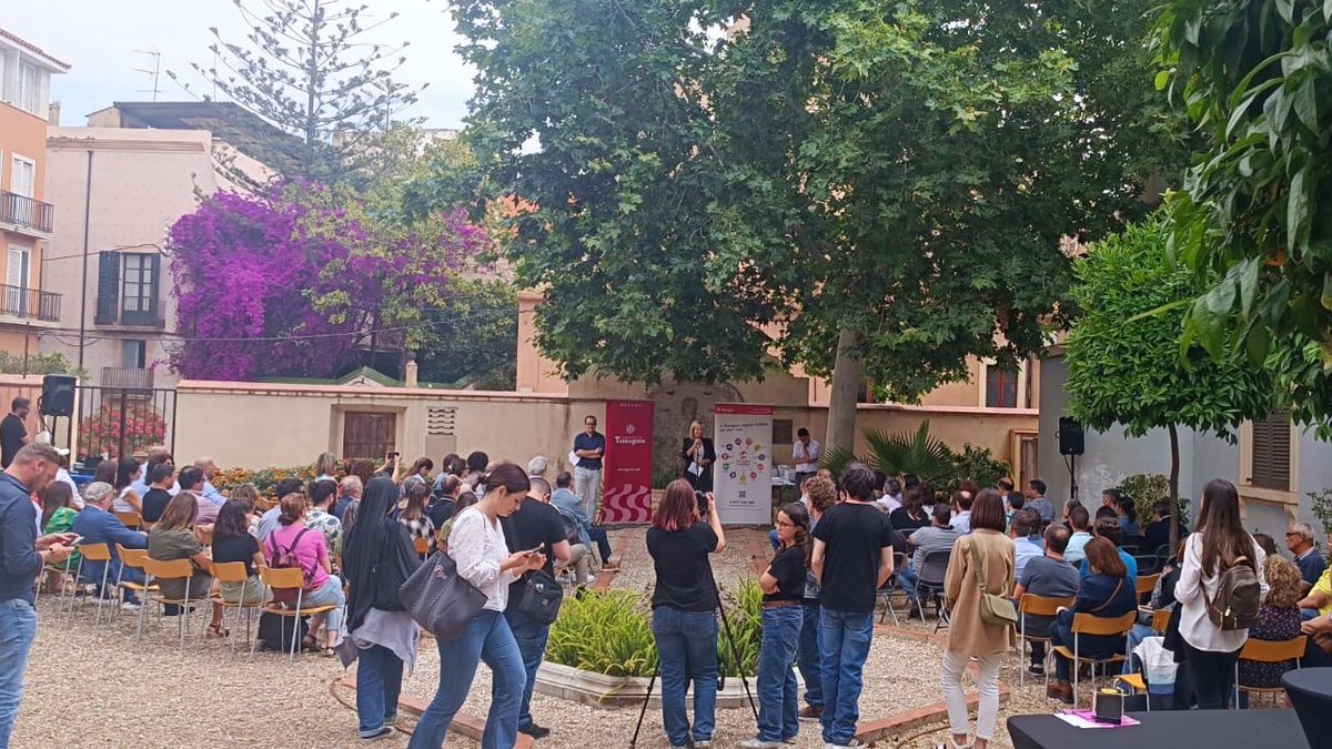 TGNImpulsa's tweet image. 😀 Gràcies per fer possible el programa #30plus! Volem expressar la nostra gratitud a empreses, usuaris i treballadors municipals, així com al #SOC @treballcat i @empleo_SEPE. Sense vosaltres, aquests anys no haurien sigut possibles
Continuem @TGNImpulsa 
tinyurl.com/3re9a9bt