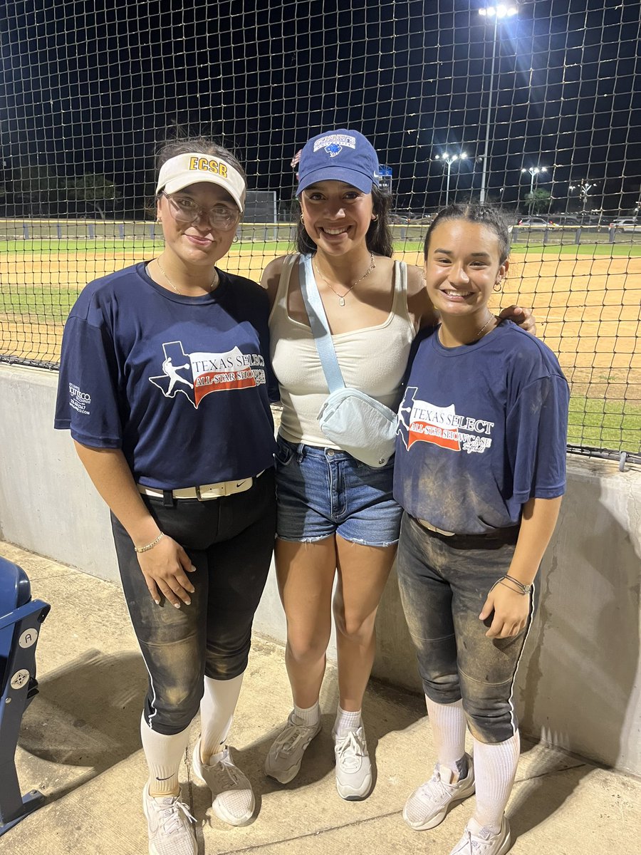 Kyana Lipardo tweet media