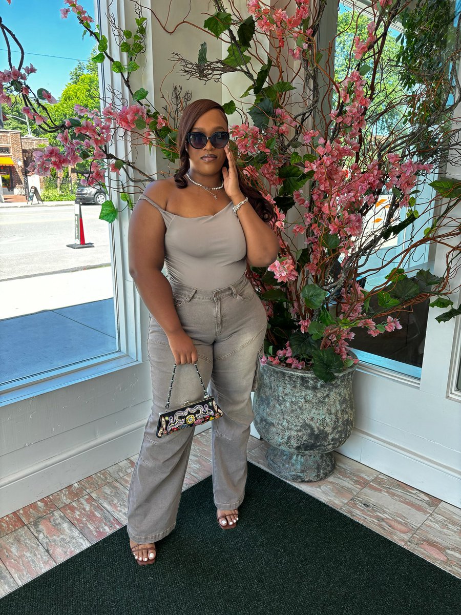 askaboutnia's tweet photo. EST. 2001🎀🫧🥂 

birthday brunch https://t.co/knPur2Qm3w