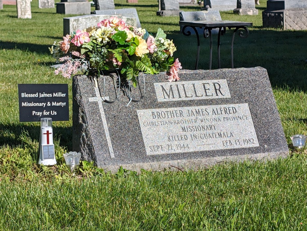 ThomasSouthard's tweet photo. In a few hours, the Eucharistic Pilgrimage will stop here at the grave of Blessed Brother James Miller, FSC, Martyr. But for now, I have some time alone for prayer with Brother James, and to think about the heroic life he lived. https://t.co/hMt3C9RAlP