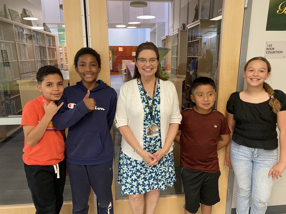 Ann Christine tweet media