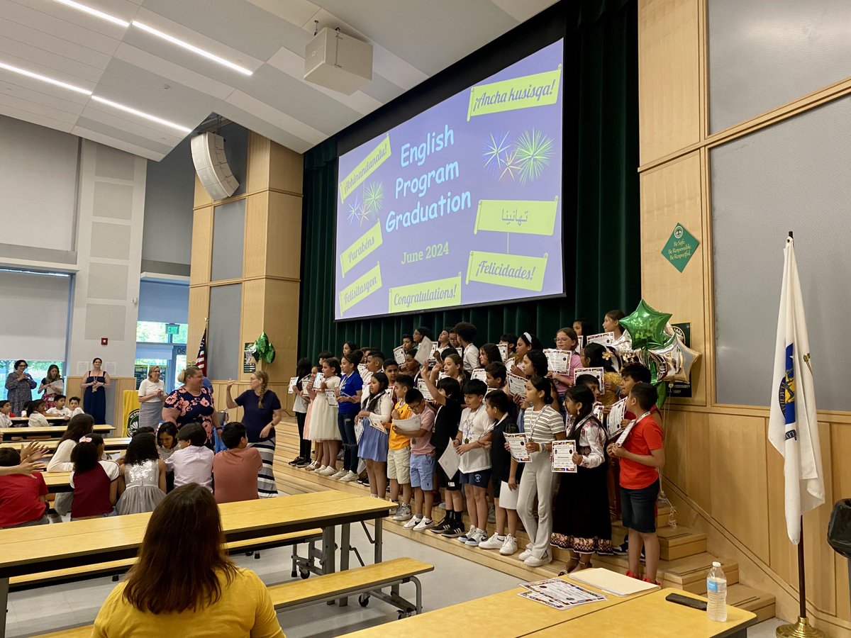 Lots of excitement at our English Language Graduation Ceremony! 🏅