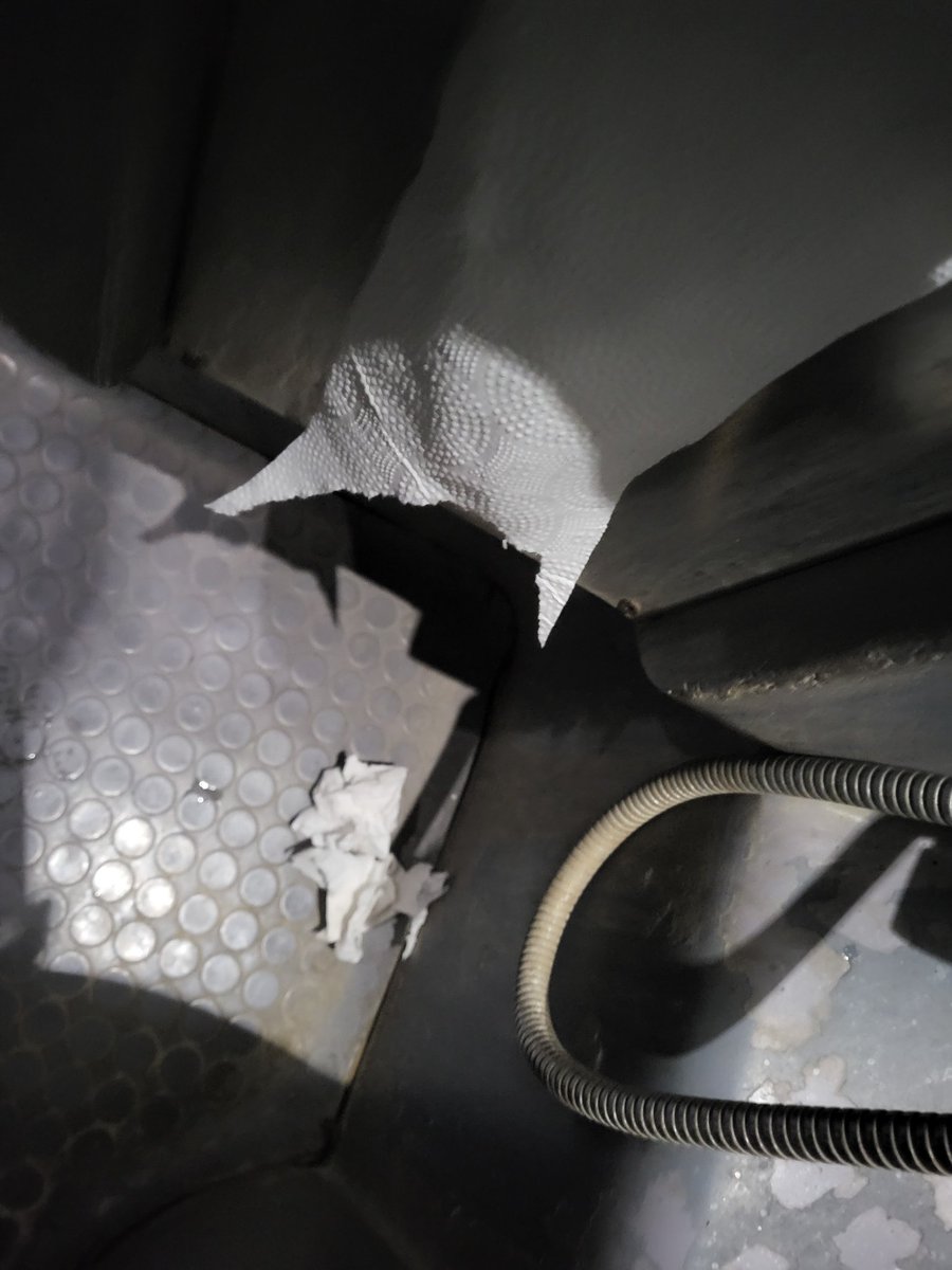 MrPunJobby's tweet photo. If this is the state of Vande Bharat (22435), then I regret putting my trust in this train.  Only 1 of the 2 washrooms working, but stinking and in dirty state. Even outside the toilet, it is dirty. @AshviniVaishnav @indianrailway__ @IRCTCofficial @VandeBharatExp @RailMinIndia https://t.co/i6M06h4dui