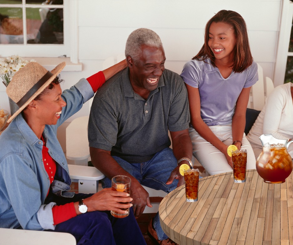 Discussing your family's emergency plan doesn't have to be boring. 

Practice makes perfect. Gather your family together and practice your family's emergency plan today over a cold glass of sweet tea!

#FCEMD  #disasterpreparedness #alwaysbepreppin