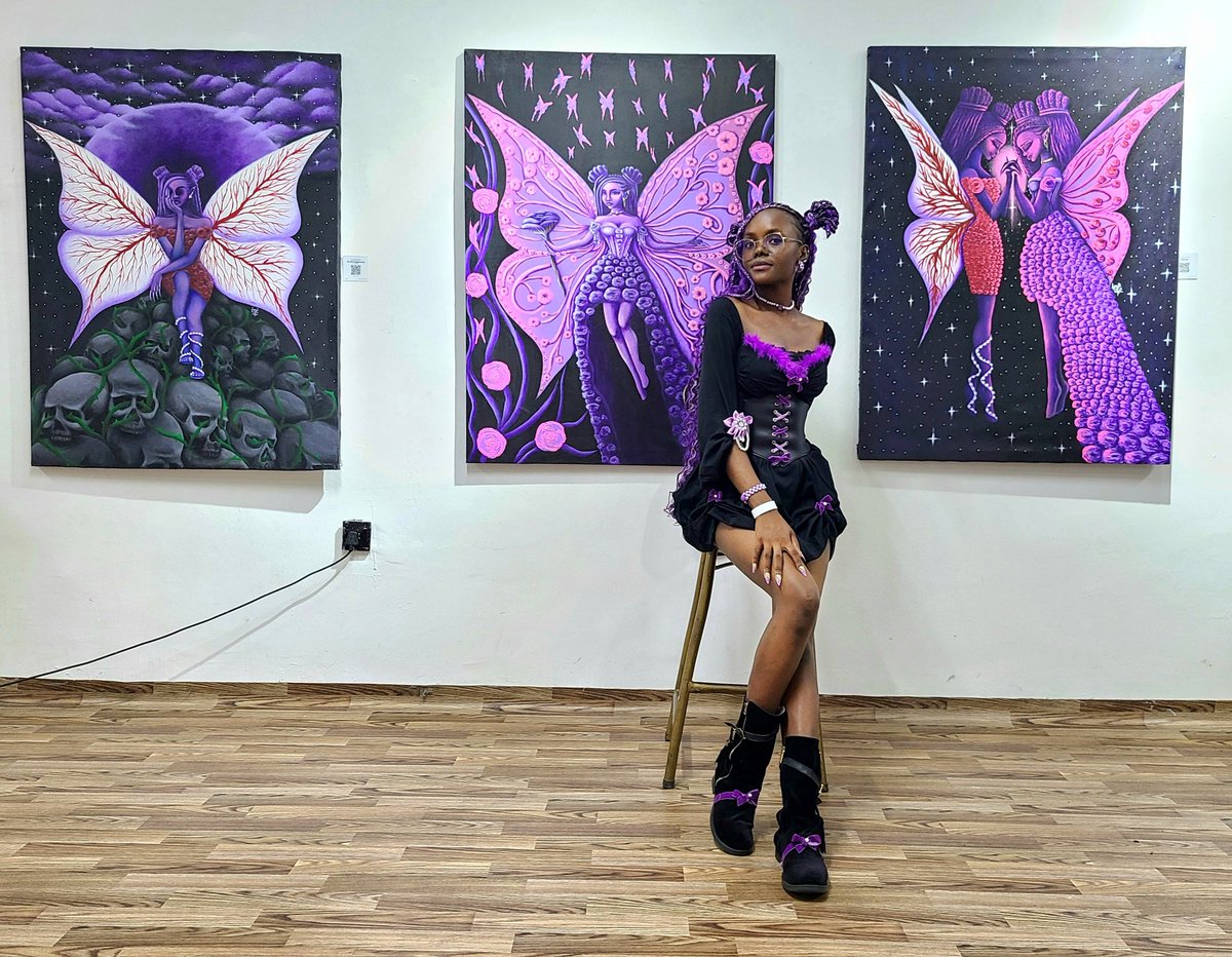 LongjiDomnan's tweet photo. Another banger~☆
•
The Artist Commune  Exhibition has finally come to a successful close but my works will still be up at the One Art Gallery till the end of the month, so you can still go there to view and purchase them.
•
Thank you all so much~♡ https://t.co/bmzfdXpGB5