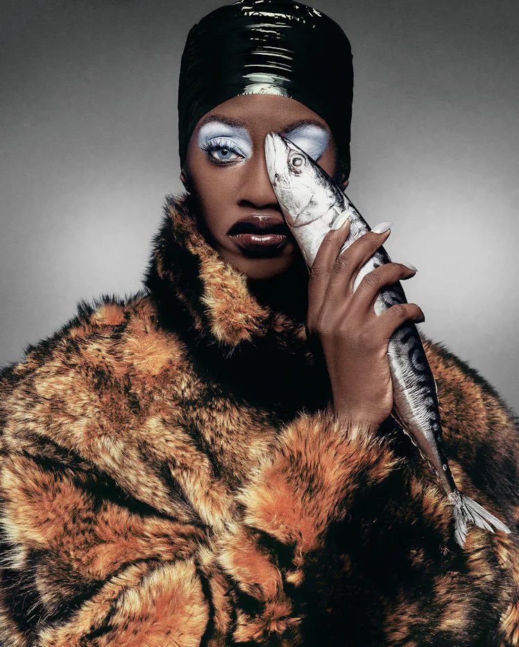 jacquemusx's tweet photo. Now THIS is an editorial!!! https://t.co/o7TgrYR6XY