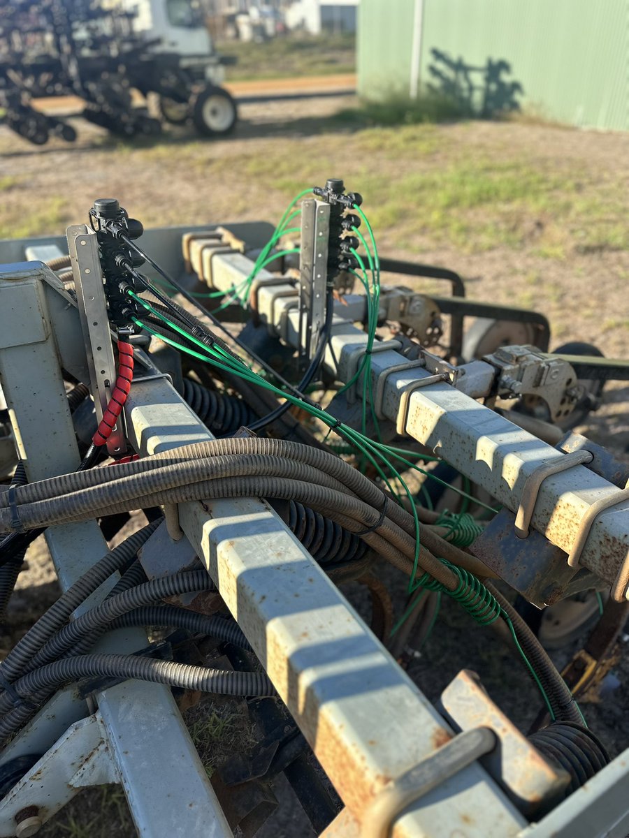 Direct Seeding tweet media