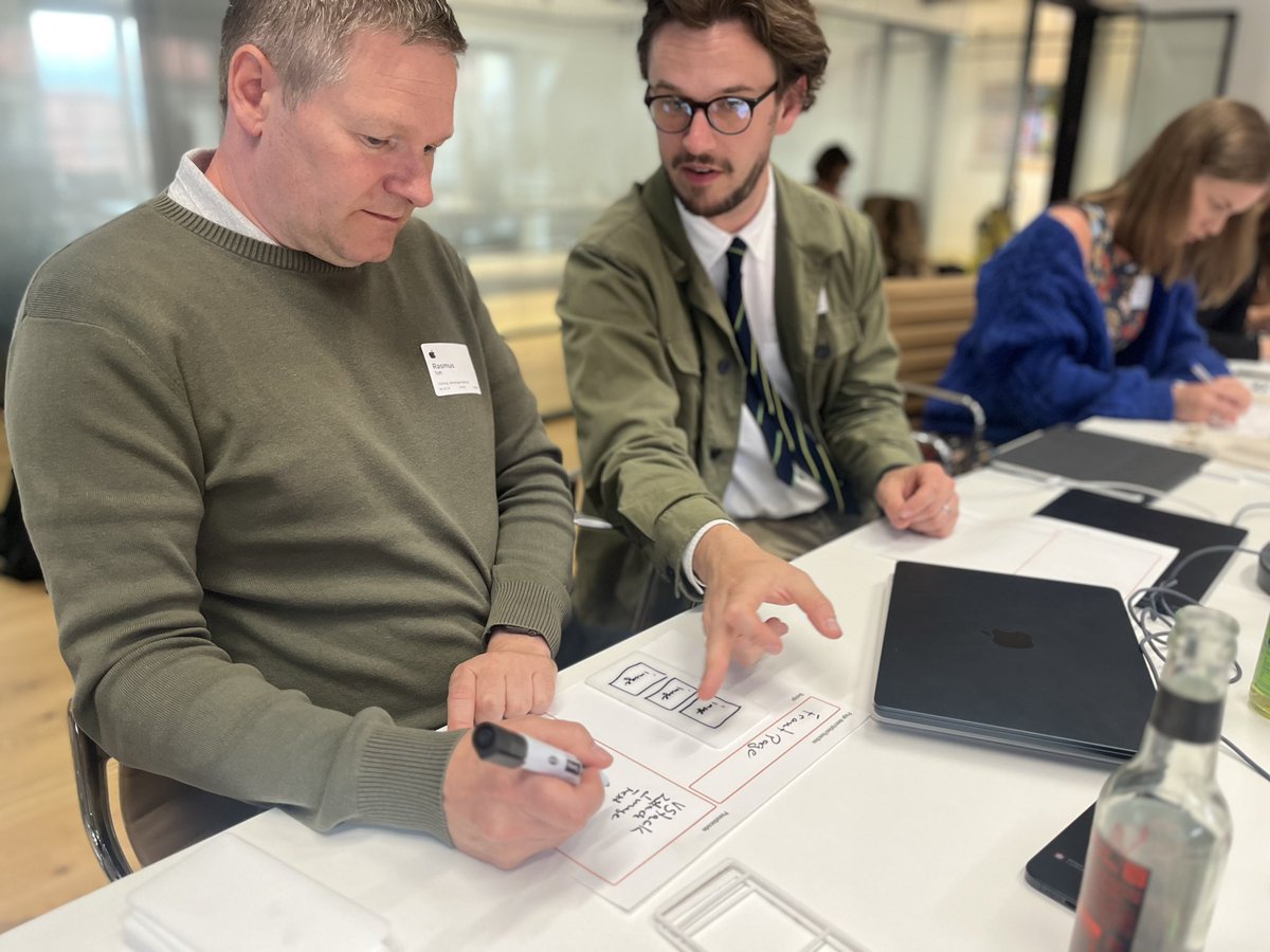 ChrisDithmer's tweet image. Apps ultimately rely on a great idea. Without a good idea, the purpose of the app vanishes, and it loses its significance.

That&apos;s why it&apos;s so important to work on idea development and sketching to unfold the potential in students&apos; ideas.

#ADE2024 #EveryoneCanCreate #iPad