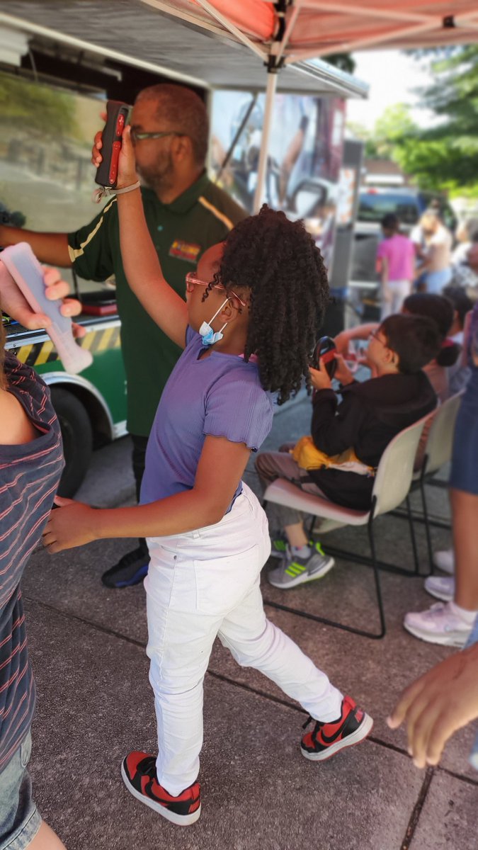 Students that met criteria had an opportunity to enjoy some time on the gaming truck today 💗🎟🎳🎮 #gameit #greatkids