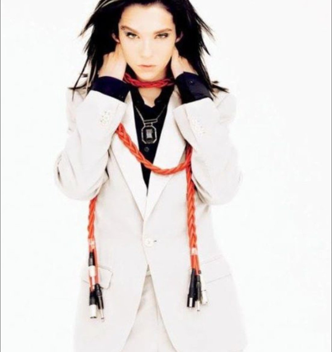 archive bill kaulitz ✭ tweet media