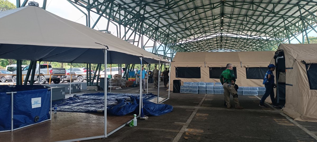 gabicpf's tweet photo. #JustNow en el ejercicio #CENTAMGUARDIAN 2024, el #EMTamericas de @CCSSdeCostaRica 🇨🇷 junto a personal de @CSSPanama 🇵🇦 y el CICOM nacional a cargo de @msaludcr ponen a prueba su capacidad de respuesta. Los acompañan los EMT 🇩🇴🇸🇻🇨🇴 q participan como evaluadores #JuntosRespondemos https://t.co/lrMvFEHckd