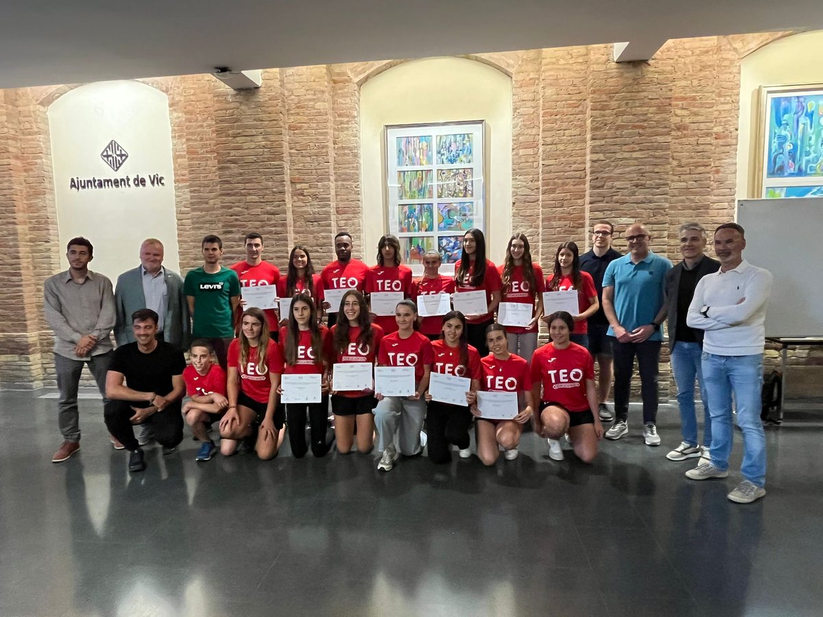 Aquest tarda s'ha celebrat l'acte de cloenda del Talent Esportiu Osona del curs 23-24, el projecte de transferència de coneixement impulsat pel <a href="/uvic_ceeaf/">CEEAF</a> de la <a href="/uvic_ucc/">UVic-UCC</a>, amb l'objectiu de reforçar l'activitat dels clubs i les entitats esportives de la comarca.
#Vicactivat