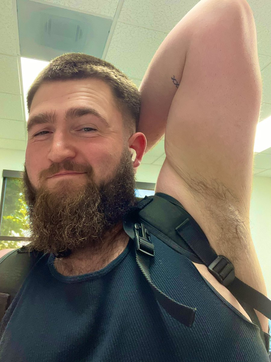 Happy Monday, take a whiff 👃🏼😈