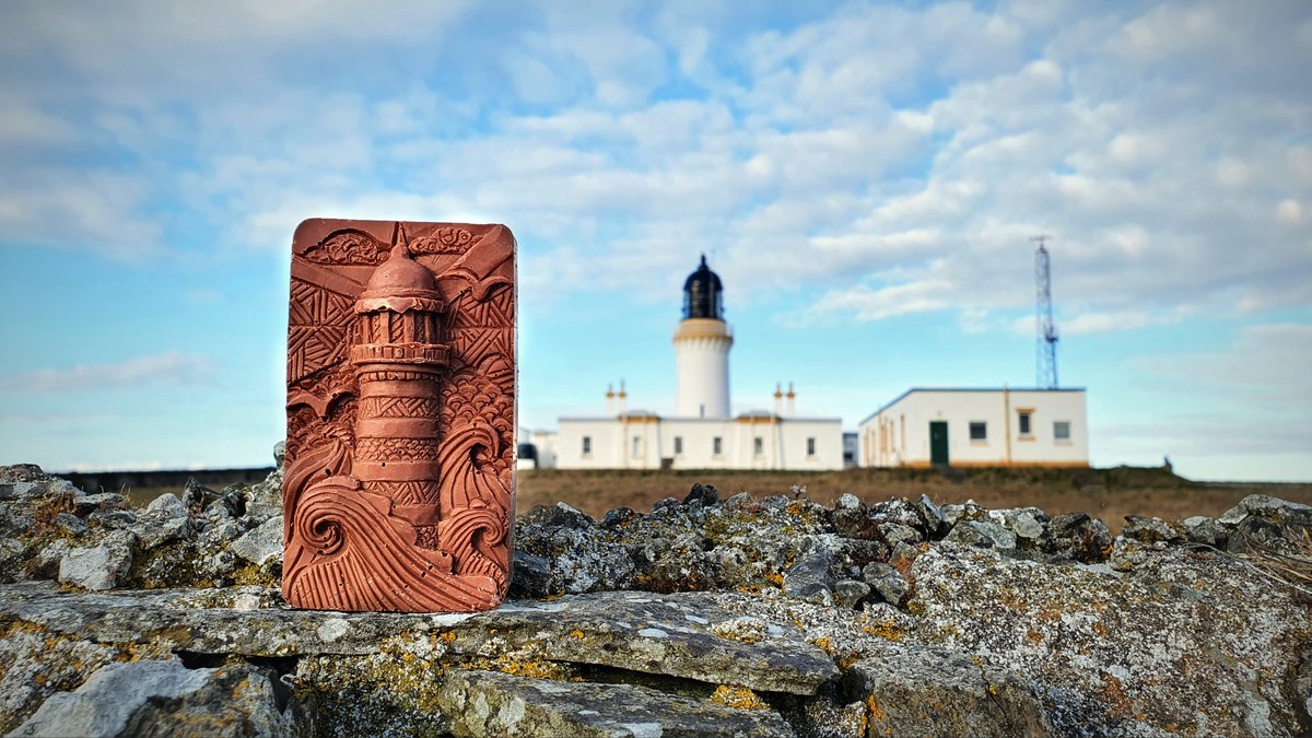 It's #worldchocolateday so here's to one of our lovely suppliers - @CaithnessChocs !

There is only one way to get a chocolate lighthouse and that is to stay with us!

Find out more and sign up for my monthly newsletter - lighthousekeeperscottage.co.uk/get-news

#buylocal #scotland