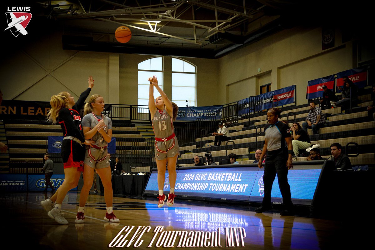 Lewis Women’s Basketball 🏀✈️ tweet media