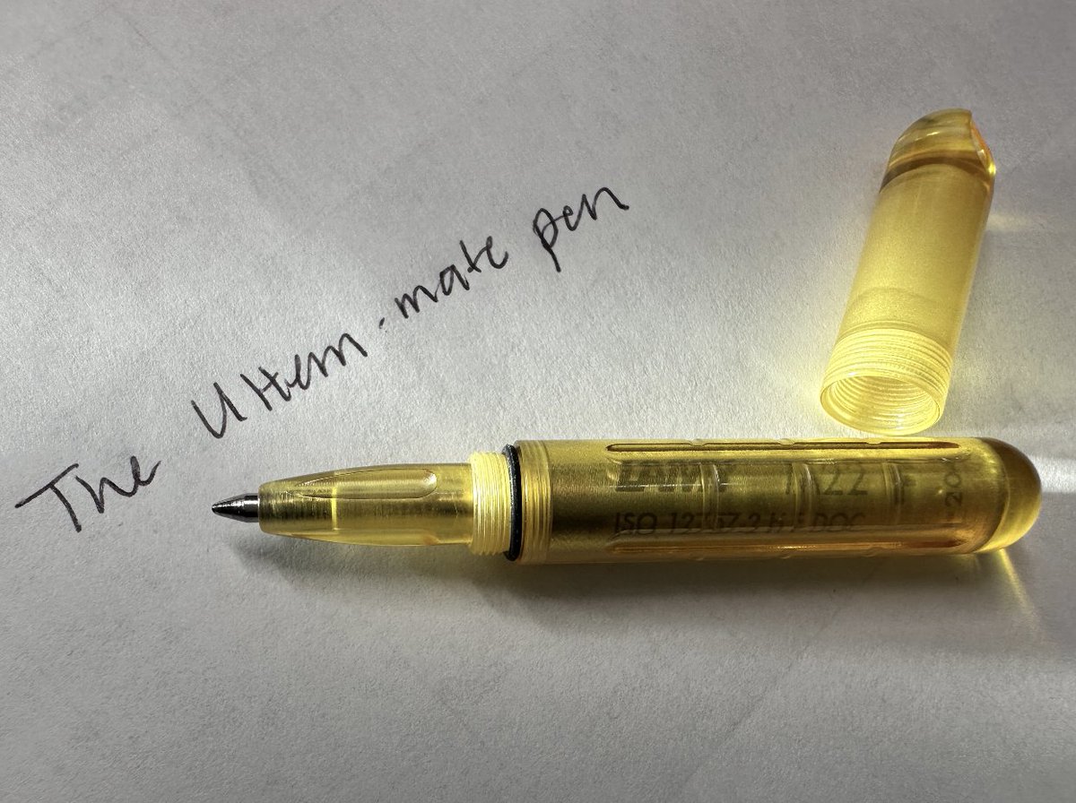 countycomm's tweet photo. ⚠️Pen-Go Ultem® Pen by Maratac®⚠️
.
.
.
.
.
#ultem #edc #everydaycarry #cc #ccedc #countycomm #maratac #pocketdump https://t.co/mfFDR1lj05