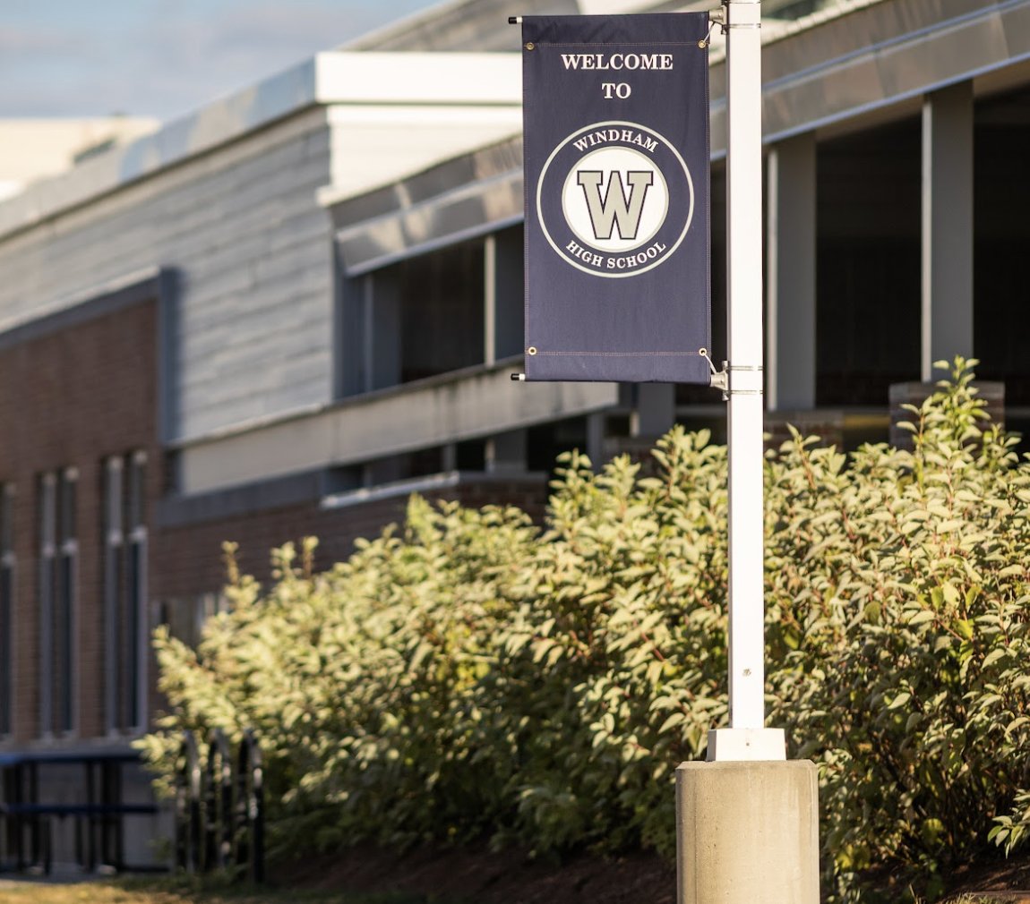 Here is this week's exam schedule. 
• Tuesday, 6/11: 1A Exam (8-9:45); 1B Exam (10-11:45) 
• Wednesday, 6/12: 2A (8-9:45); 2B (10-11:45)
• Thursday, 6/13: 3A (8-9:45); 3B (10-11:45)
• Friday, 6/14: 4A (8-9:45); 4B (10-11:45)
Buses depart at 12:05 each day.