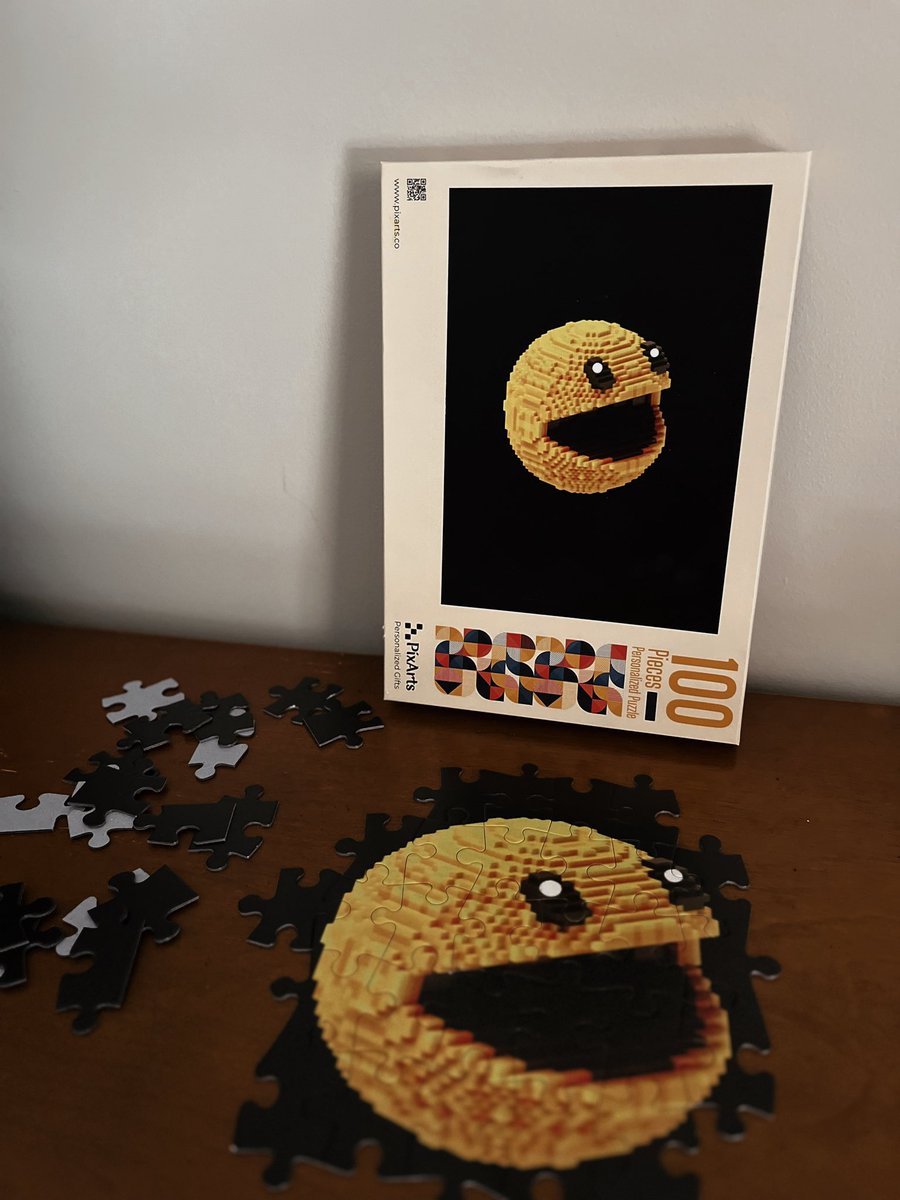 We do a little Pacmoon puzzle today 🧩🖤

GMOON!