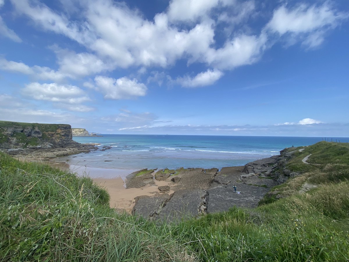 LongWaySW's tweet photo. Still heading west on the #CaminodeSantiago on the #CaminoNorte. In #cantabria.  Beautiful coast. https://t.co/3zv49gEndu