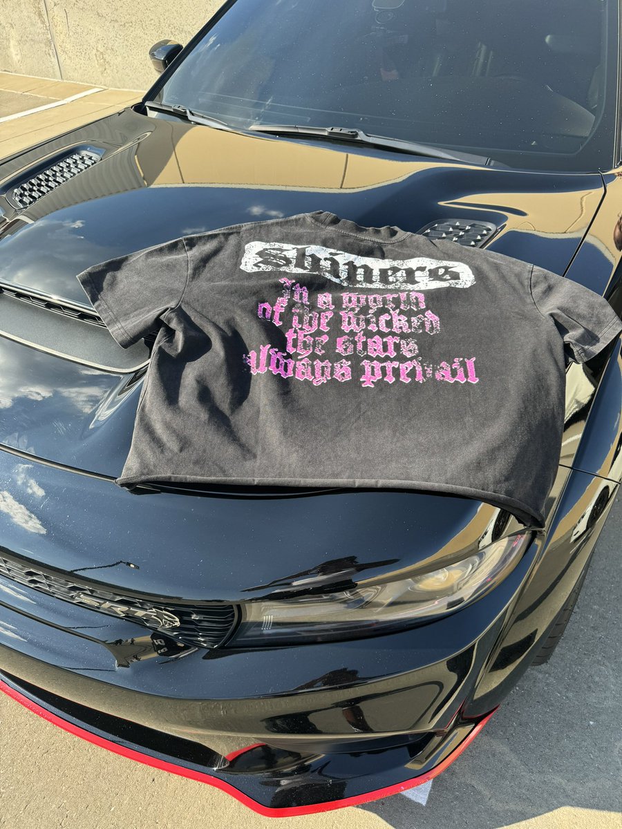 SKI🏴‍☠️ tweet media