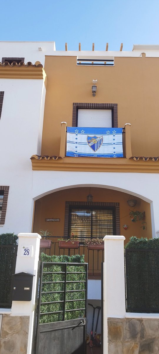 yitsu80's tweet photo. Vamooooooos @MalagaCF#MálagaPorBandera https://t.co/NN9xcCjQkr