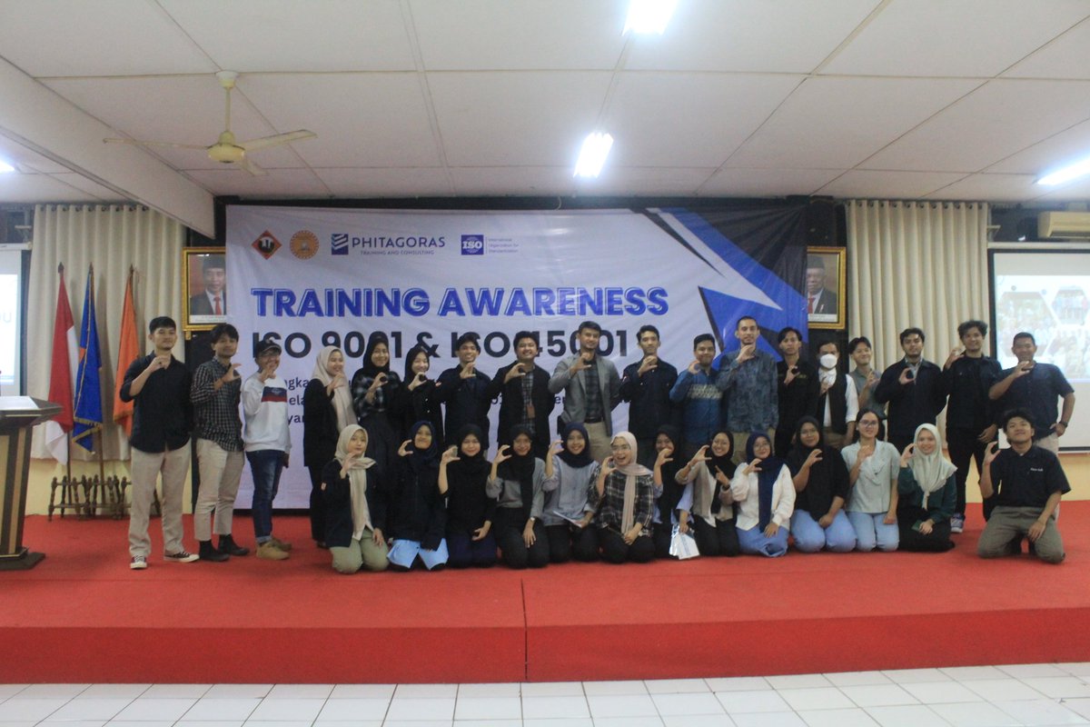 HMTK_ITI's tweet photo. Kami ucapkan terima kasih kepada PT. Phitagoras Global Duta serta pembicara yang telah memberikan kesempatan dan ilmu yang sangat bermanfaat dalam pelatihan kami kemarin. Semoga kerja sama ini terus berlanjut untuk membangun masa depan yang lebih baik bagi kita semua. 🙏🏼✨ https://t.co/Ibm4qkWub8