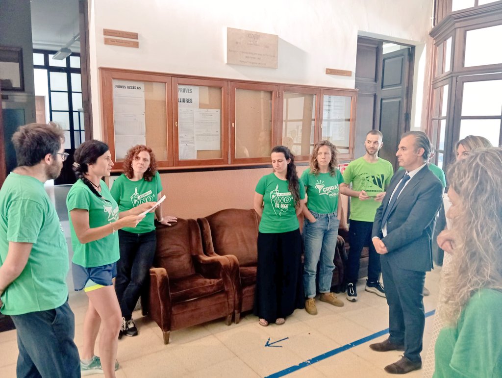 AssembleadocentsIB tweet media