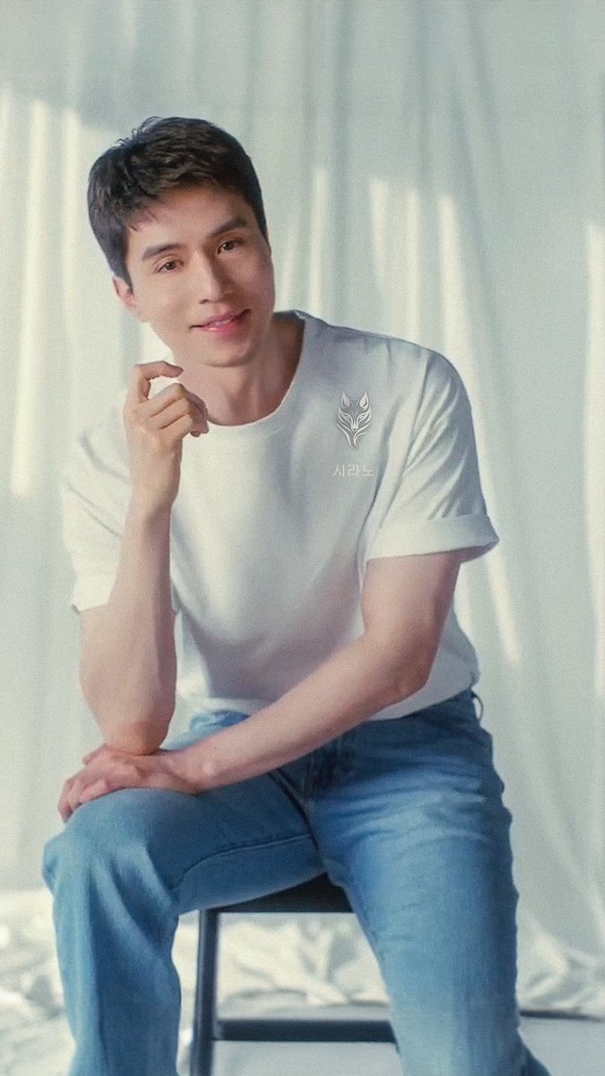 NJ_Sirano's tweet photo. #LeeDongWook #이동욱 #njsirano_stills https://t.co/LFY5WgGVTl