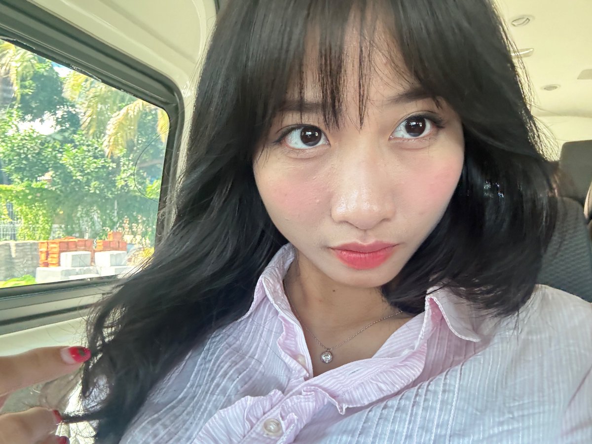 A_MutheJKT48's tweet photo. Terimakaaasiiii buat vc hari ini dan sr nyaaaaw!!!! #HaiMunday 🩷🩷 https://t.co/l0quyWRkGr