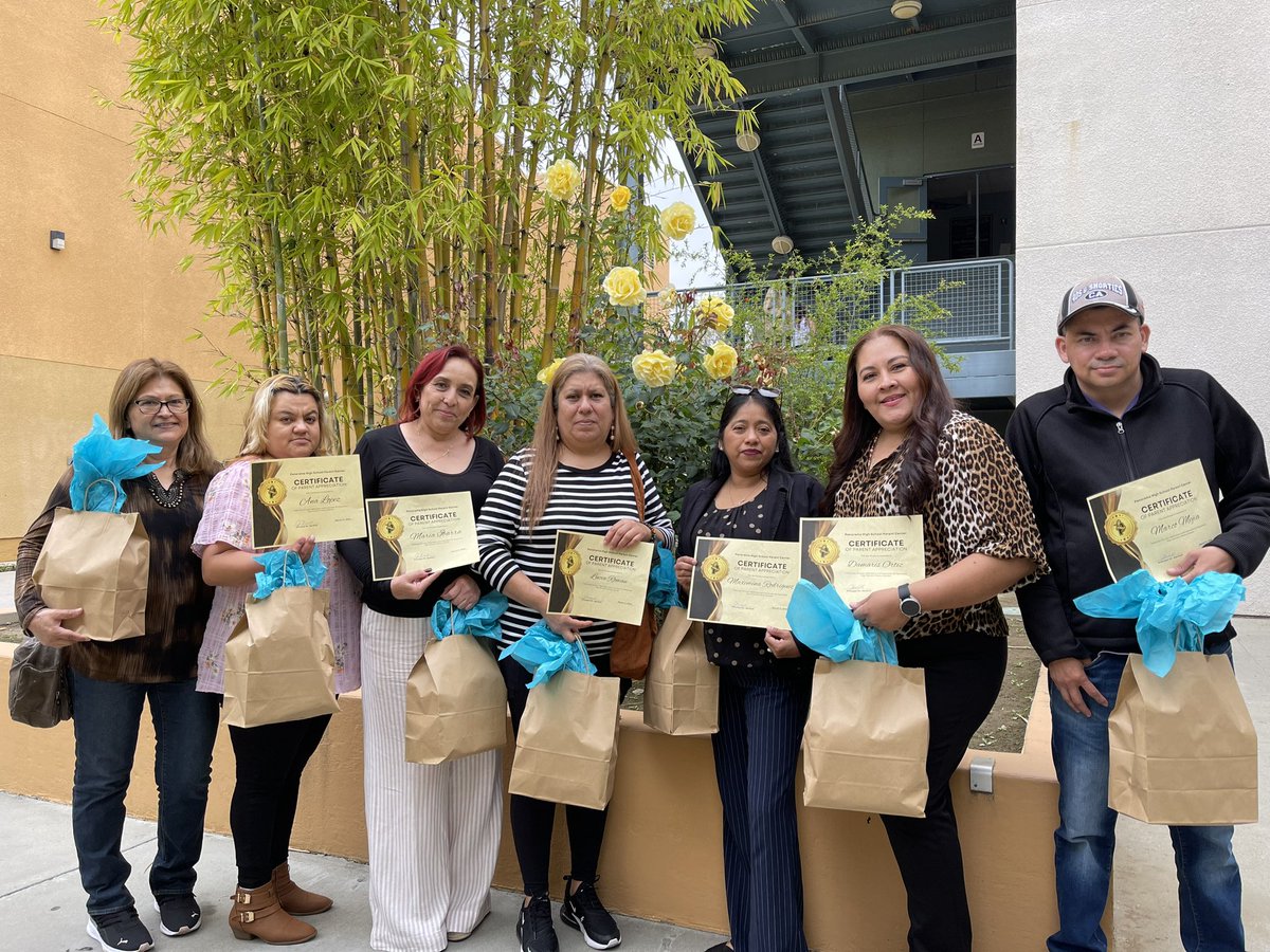 PanoramaPythons's tweet photo. Parent Appreciation Celebration! 🐍💛

What would we do without our Python Parents?! We are so appreciative of all that they do to help us and our community! They are the best! 🤩 #pythonpride https://t.co/BKWn46dSKX