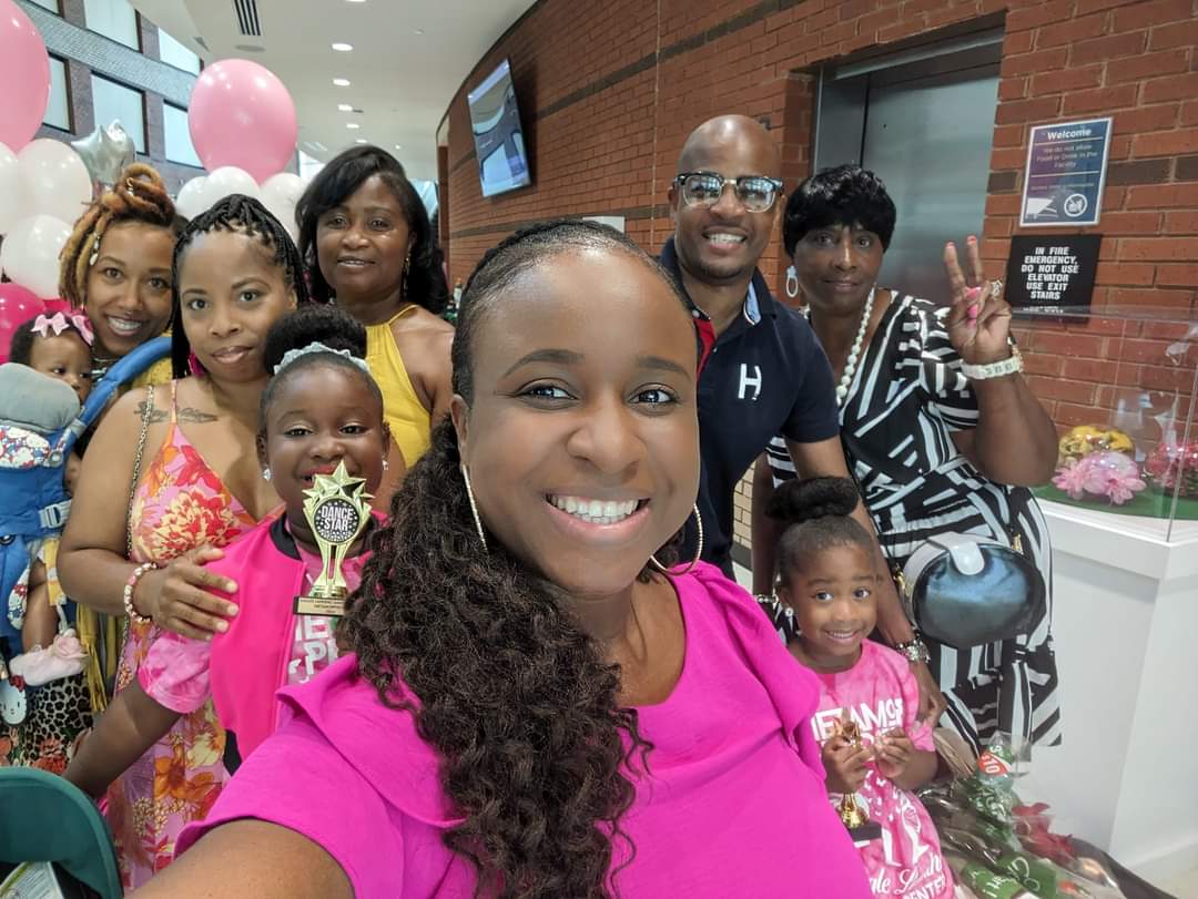 Leadershipblend's tweet image. Uncle duty today with my three nieces! Two of them had dance recitals and I promised the other a park date ♥️ I need a nap now.... #Funday #uncleduties #atlanta