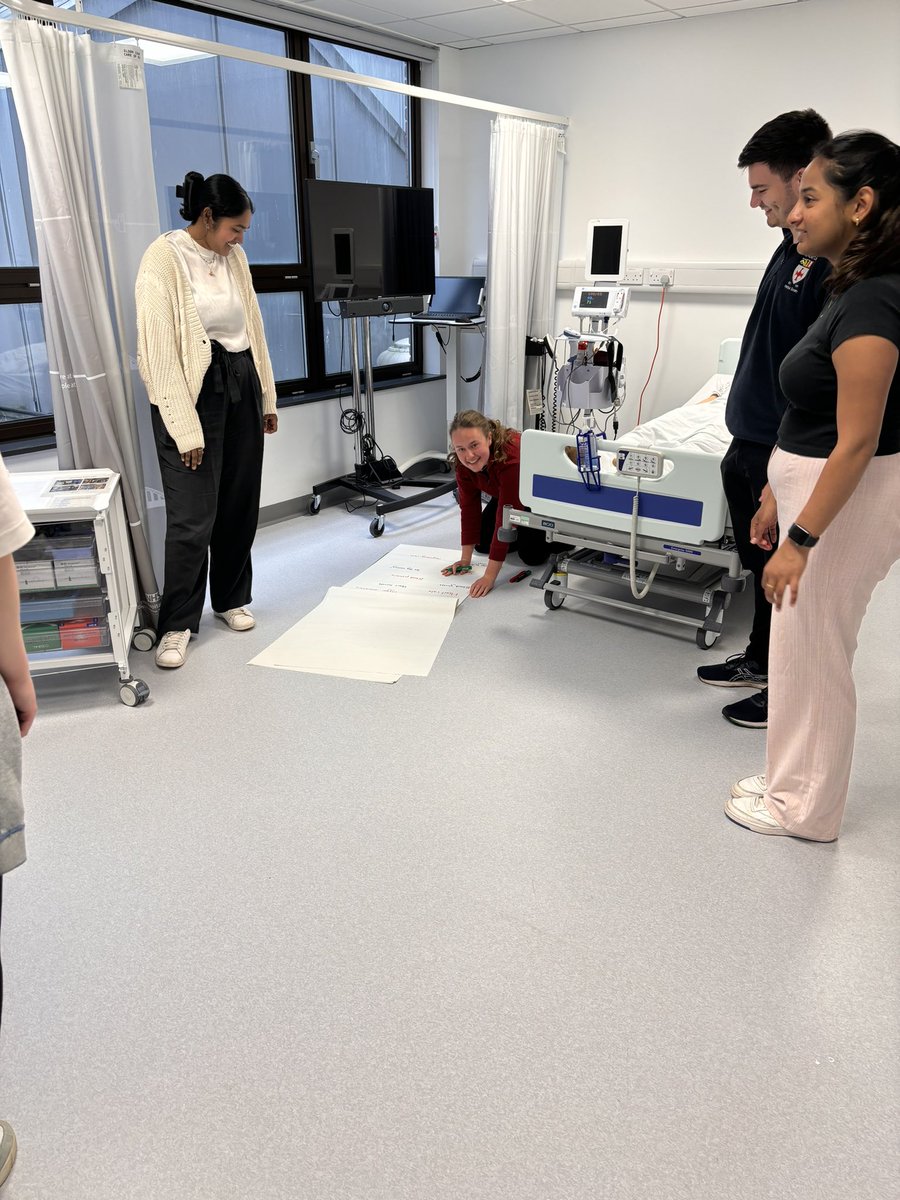 NUTHMedEd's tweet photo. Last week we had a wonderful time welcoming our year 2 students and introducing them to clinical learning with the help of our teaching fellows and year 5 medical students. 🩺 #NUTH #Newcastlehospitals #MedicalEducation https://t.co/349JRlIgn2