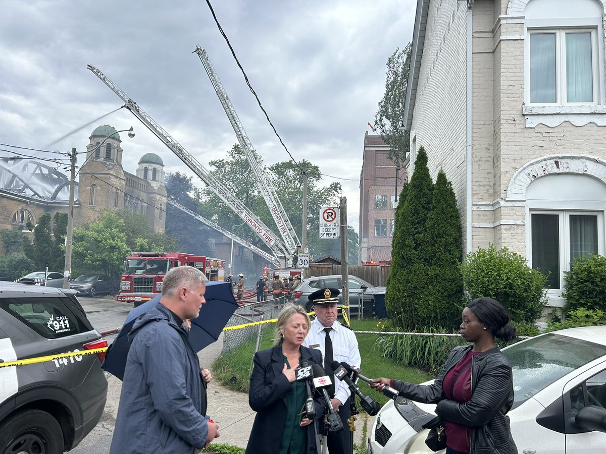 MaritStiles's tweet photo. Yesterday, was a heartbreaking day for many in our community .... our beautiful St. Anne's Anglican Church was engulfed in flames. 

When I arrived at the scene, I struggled for words. Congregants stood in shock. Neighbours in tears. https://t.co/0hRBOYOFGu