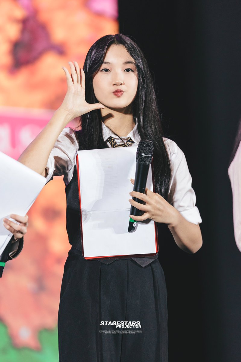 stagestars_one's tweet image. 24.05.11 at MnG Fest "Spring Has Come"

@Delynn_JKT48

#JKT48 #JKT48SpringHasCome #StageStars2024