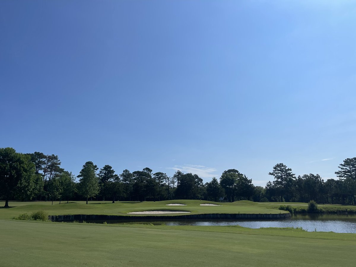 Golf course showing out as we prepare for another packed <a href="/MSTurfAssoc/">MSTurfAssociation</a> Yard Dawg Classic tomorrow. Hope all participating enjoy. <a href="/MSUTurfSchool/">Mississippi State Golf & Sports Turf Management</a> <a href="/LAMSGCSA/">LA/MS GCSA</a> <a href="/Drturfdirt/">Drturfdirt</a> <a href="/MSUturfguy/">MSUturfguy</a>