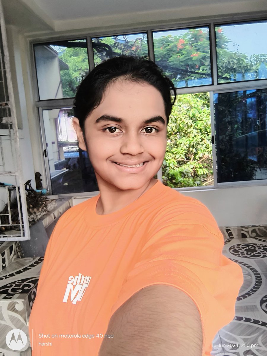 harshi_am22's tweet image. Flaunting my #InTheAM merch summer collection 🥹🧡.

The tee&apos;s are too comfy!! Love them

@ArmaanMalik22 how am I looking 👀