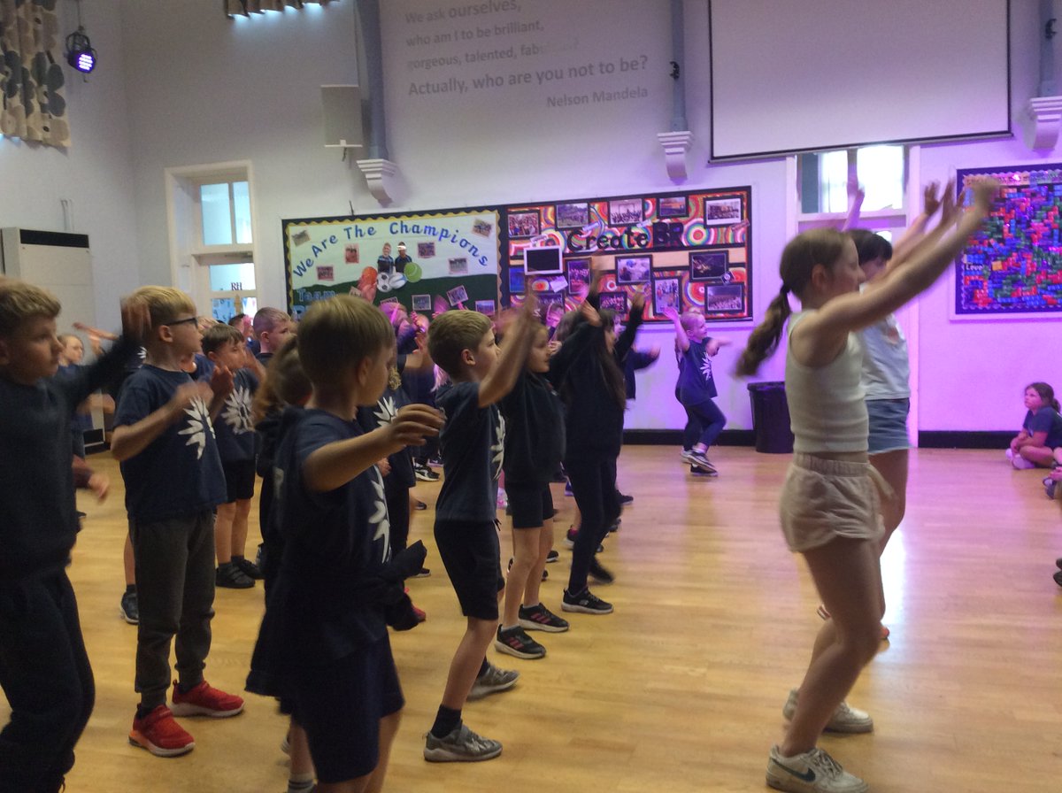 Beaconrise1's tweet photo. Year 2 learnt some new carnival dance moves from Royal High Bath School https://t.co/eYj4ptQj0j