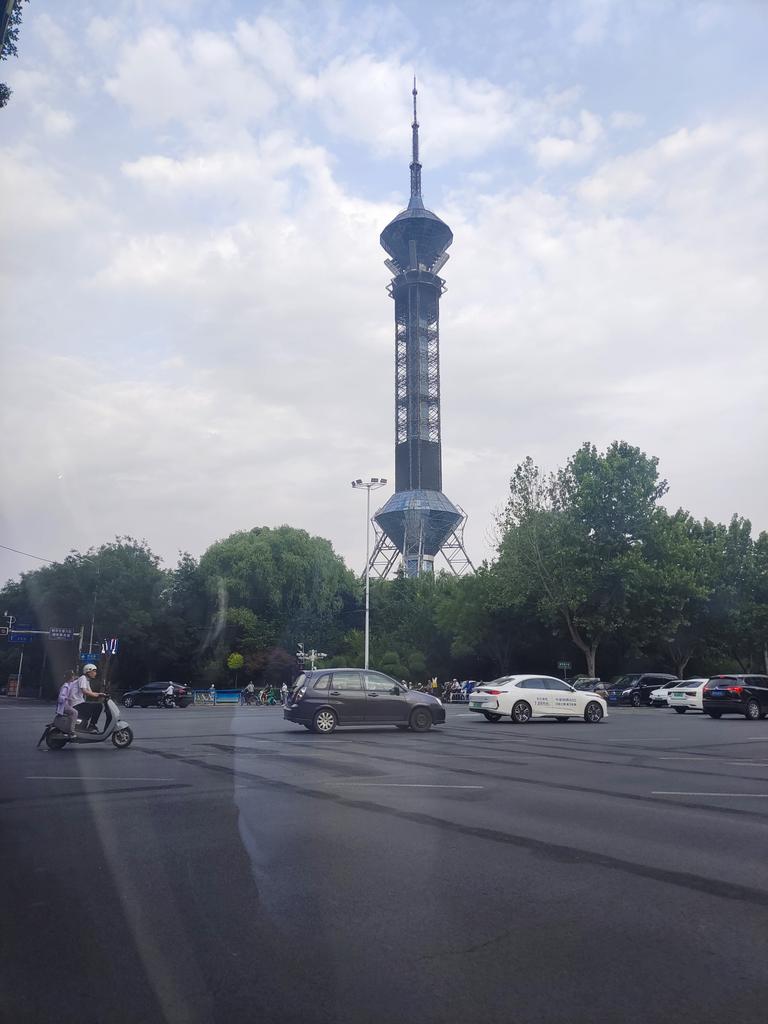 zuoyechuxin's tweet photo. 大城市溜达一圈 https://t.co/AseFkBDFoH