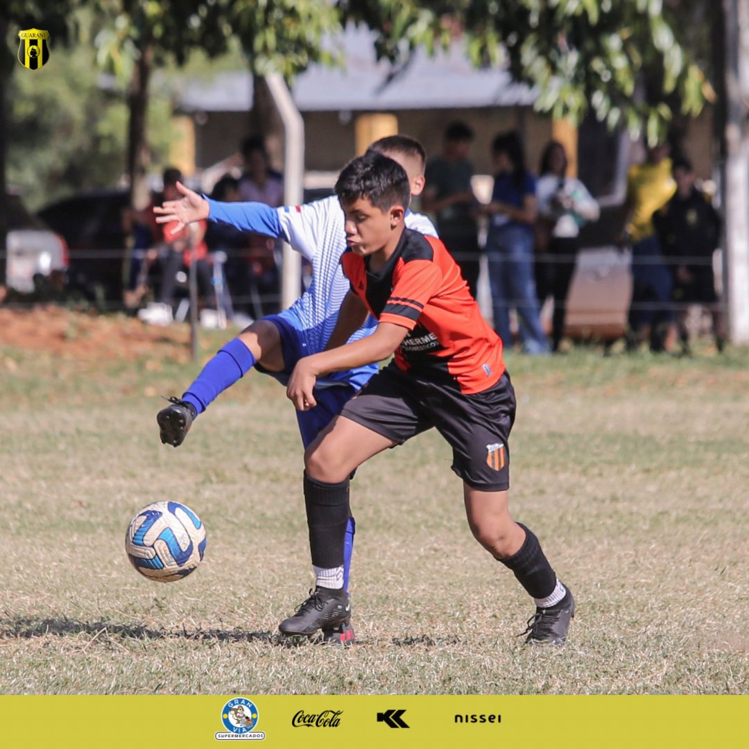 ClubGuarani's tweet photo. 📌#IdentidadGuarani | ¡Arrancamos la 𝐂𝐨𝐩𝐚 𝐆𝐫𝐚𝐧 𝐕𝐢𝐚 𝐏𝐚𝐳 𝐝𝐞𝐥 𝐂𝐡𝐚𝐜𝐨 en su tercera edición!🤩

Te esperamos en ECEME y desde las 14:30h en DOS BOCAS para disfrutar de esta gran fiera futbolística⚽️

🎟️Entrada libre y gratuita 

#FormarPersonas #PromoverTalentos https://t.co/FKp3MwFY3R