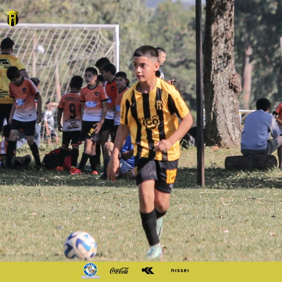 ClubGuarani's tweet photo. 📌#IdentidadGuarani | ¡Arrancamos la 𝐂𝐨𝐩𝐚 𝐆𝐫𝐚𝐧 𝐕𝐢𝐚 𝐏𝐚𝐳 𝐝𝐞𝐥 𝐂𝐡𝐚𝐜𝐨 en su tercera edición!🤩

Te esperamos en ECEME y desde las 14:30h en DOS BOCAS para disfrutar de esta gran fiera futbolística⚽️

🎟️Entrada libre y gratuita 

#FormarPersonas #PromoverTalentos https://t.co/FKp3MwFY3R