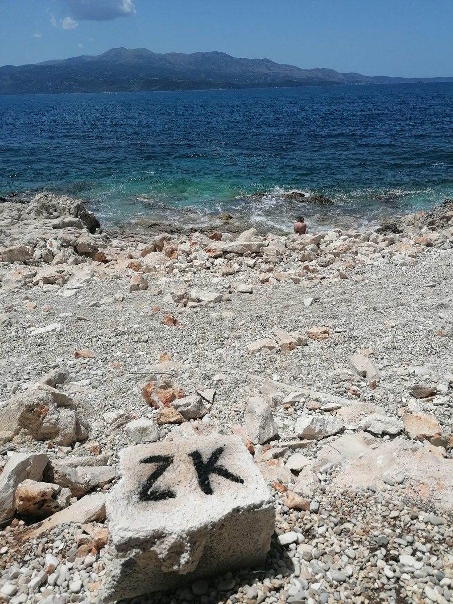 Klemem5's tweet photo. Was at the seaside recently... Couldn't help myself but to inscribe some data in the fabric of reality...its not quite as permanent as on #zksync, but still cool.
#libertasomnibus https://t.co/QOWjcNOJRK