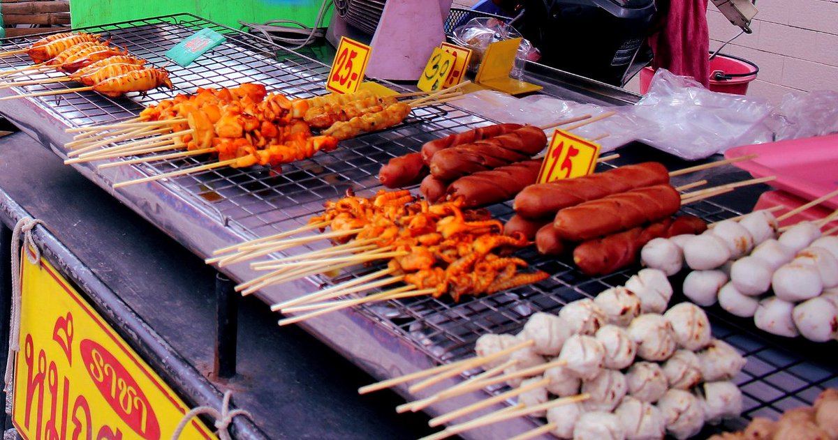 #ProyectoWiki ☑️¿Trabajar mientras viajas o limitar tus gastos?🤔➡️<a href="/eswikivoyage/">Wikiviajes</a> y su artículo del mes: 'Viajes con presupuesto' 👉Pensado en quienes estén dispuestos a sacrificar la comodidad y el tiempo para reducir gastos🔗w.wiki/ALas

📷 Per Meistrup, CC BY-SA 4.0