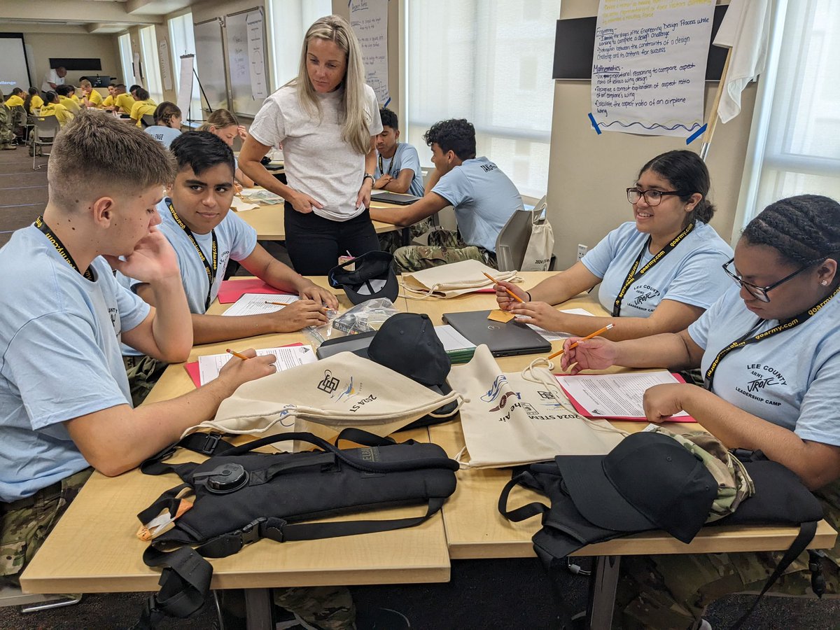 JROTCSTEM's tweet photo. Instructors ✅ Cadets ✅ Challenges ✅ #stemintheair has kicked off in @leecountyschools https://t.co/DmL6Ozm7zF